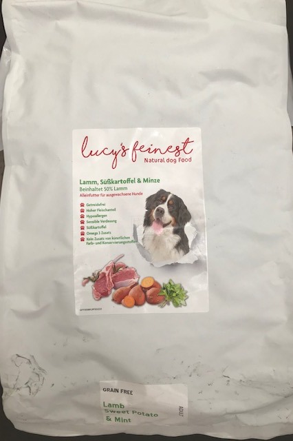 Lucy`s Feinest Adult Lamm mit Süßkartoffel u. Minze 6 kg