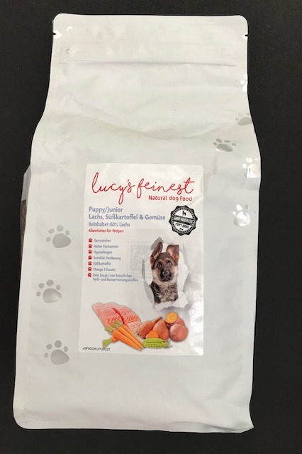 Lucy`s Feinest Large Breed Puppy/Junior Lachs mit Süßkartoffel u. Gemüse 2 kg