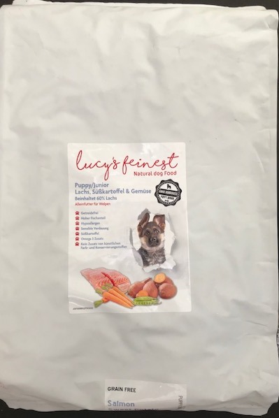 Lucy`s Feinest Large Breed Puppy/Junior Lachs mit Süßkartoffel u. Gemüse 6 kg